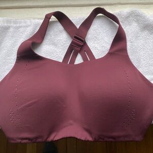 Lululemon Burgandy 36 DDD Sports bra